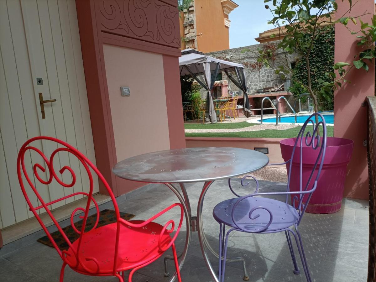 Maison Belle Epoque & Suites Ористано Екстер'єр фото